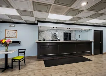 Quality Inn & Suites North Little Rock hotel thumbnail 5