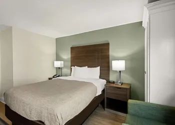 Quality Inn & Suites North Little Rock hotel thumbnail 8