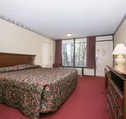 Candlewick Inn hotel detail image 3