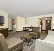 Four Points by Sheraton Bentonville hotel detail image 3