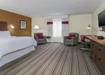 Four Points by Sheraton Bentonville hotel thumbnail 7