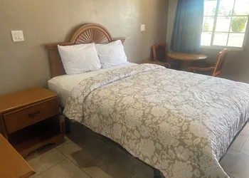 Apple Valley Motel hotel thumbnail 8