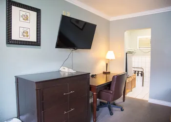 Sahara Motel hotel thumbnail 3