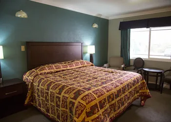 Sahara Motel hotel thumbnail 8
