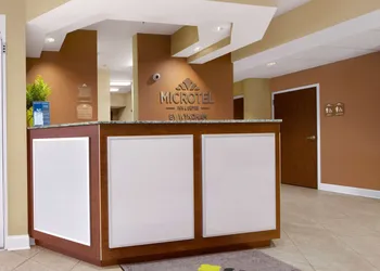 Microtel Inn & Suites by Wyndham Shelbyville hotel thumbnail 2