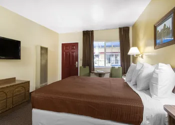 Town House Motel – Historic Old Town Eureka hotel thumbnail 3