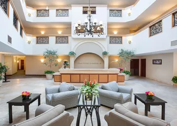 Coast Burbank Hotel hotel thumbnail 3