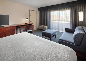 Courtyard by Marriott LA Hacienda Heights/Orange County hotel thumbnail 6