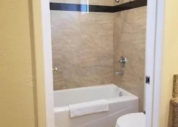 Starlight Inn Huntington Beach hotel thumbnail 7