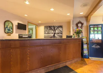 Grama's Inn hotel thumbnail 2