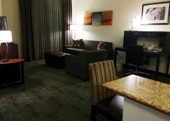 Staybridge Suites Lake Forest by IHG hotel thumbnail 4