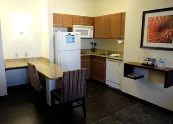 Staybridge Suites Lake Forest by IHG hotel thumbnail 5