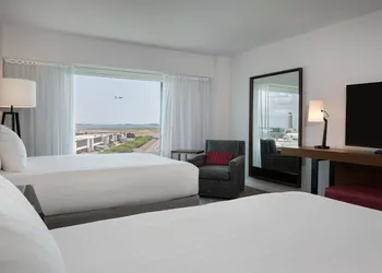 Hyatt Regency Boston Harbor hotel thumbnail 3