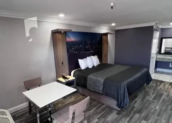 Paradise Inn hotel thumbnail 2