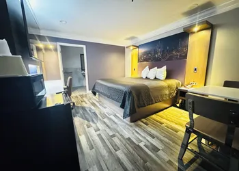 Paradise Inn hotel thumbnail 5