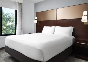 Residence Inn by Marriott Los Angeles Redondo Beach hotel thumbnail 6