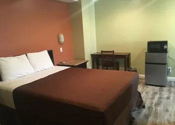 Pasadena Lodge hotel thumbnail 5