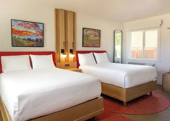 El Bonita Motel hotel thumbnail 7