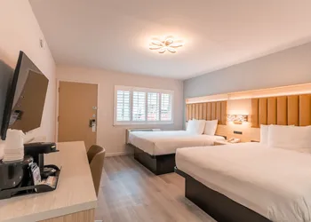 Inn on Broadway hotel thumbnail 7