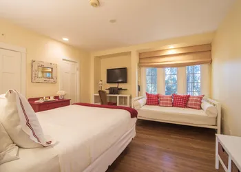 Channel Road Inn, A Four Sisters Inn hotel thumbnail 5