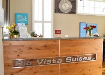Rio Vista Suites hotel thumbnail 2
