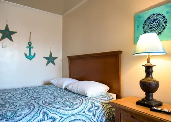 The Shores Inn and Beach Houses hotel thumbnail 6