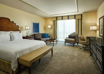 Woolley’s Classic Suites hotel thumbnail 5