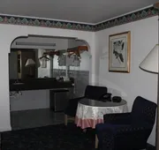 Best Whittier Inn hotel detail image 3