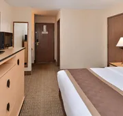 SYLO Hotel Denver Airport, a Ramada by Wyndham hotel detail image 3