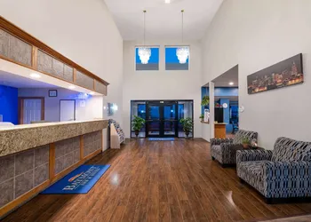 Baymont by Wyndham Limon hotel thumbnail 6