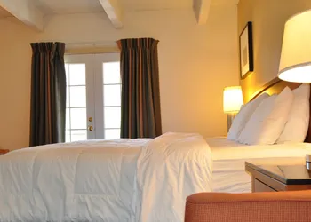 Monarch Mountain Lodge hotel thumbnail 7