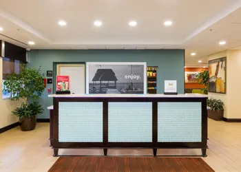Hampton Inn Daytona Beach/Beachfront hotel thumbnail 3