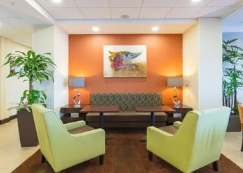 Hampton Inn Daytona Beach/Beachfront hotel thumbnail 4