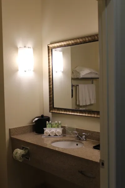 Holiday Inn Express Defuniak Springs by IHG hotel detail image 2