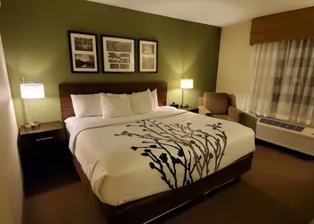 Sleep Inn & Suites Defuniak Springs - Crestview hotel thumbnail 8