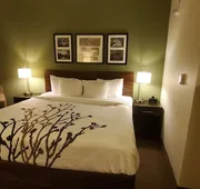 Sleep Inn & Suites Defuniak Springs - Crestview hotel detail image 7