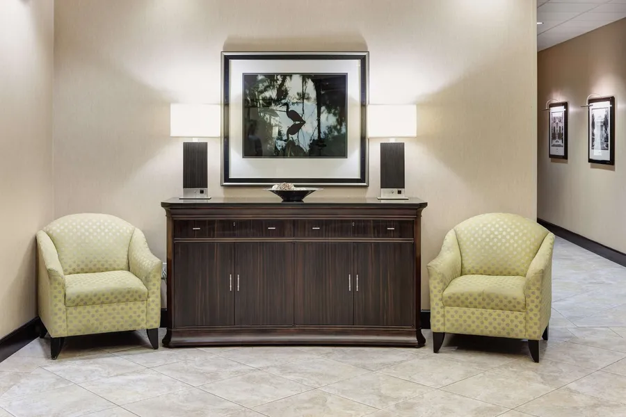 Hampton Inn & Suites Gainesville-Downtown hotel detail image 2