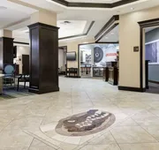 Hampton Inn & Suites Gainesville-Downtown hotel detail image 5