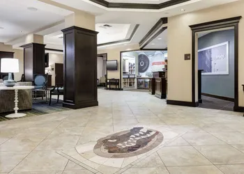 Hampton Inn & Suites Gainesville-Downtown hotel thumbnail 5