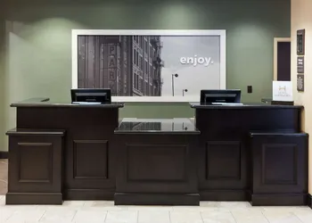 Hampton Inn & Suites Gainesville-Downtown hotel thumbnail 6
