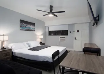 Pousada Suites at Hollywood Beach hotel thumbnail 6