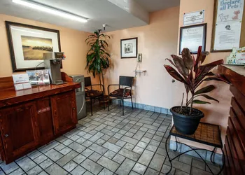 Heritage Inn La Mesa hotel thumbnail 3