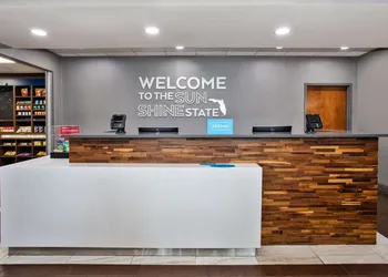 Hampton Inn & Suites - Cape Coral/Fort Myers Area, FL hotel thumbnail 7