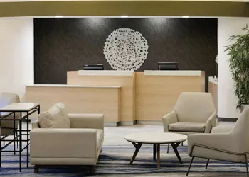 Fairfield Inn & Suites by Marriott Miami Airport South hotel thumbnail 5