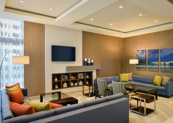 Four Points by Sheraton Coral Gables hotel thumbnail 3