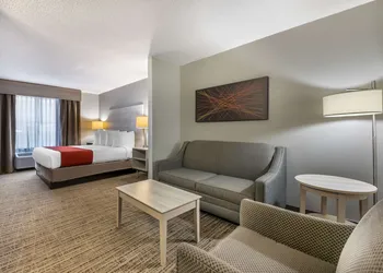 Best Western Plus Lake City hotel thumbnail 6