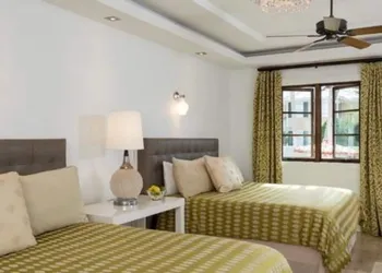 Black Dolphin Inn hotel thumbnail 4