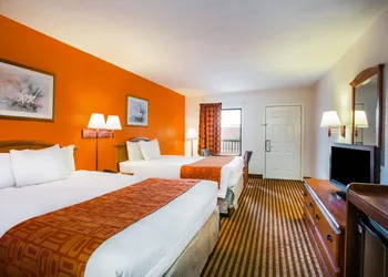 Howard Johnson by Wyndham Panama City hotel thumbnail 8