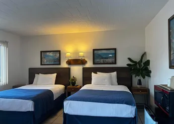 Nocturne Motel hotel thumbnail 6