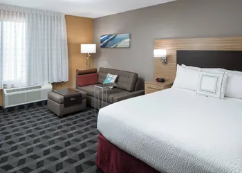 TownePlace Suites by Marriott Panama City hotel thumbnail 8
